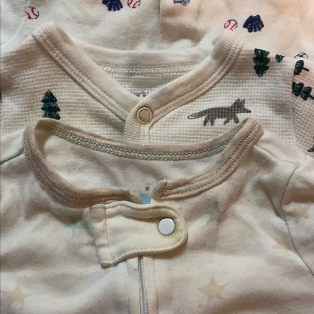 Carter’s baby Bundle - Picture 3 of 13
